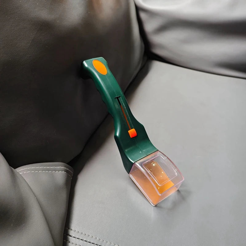 BugView™ – Handheld Insect Catcher with Built-in Magnifier