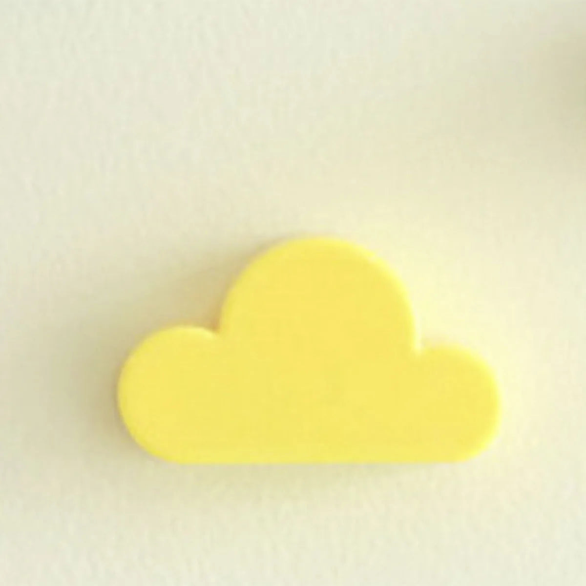 CloudGrip™ Magnetic Key Holder – Minimalist Organizer with Strong Hold